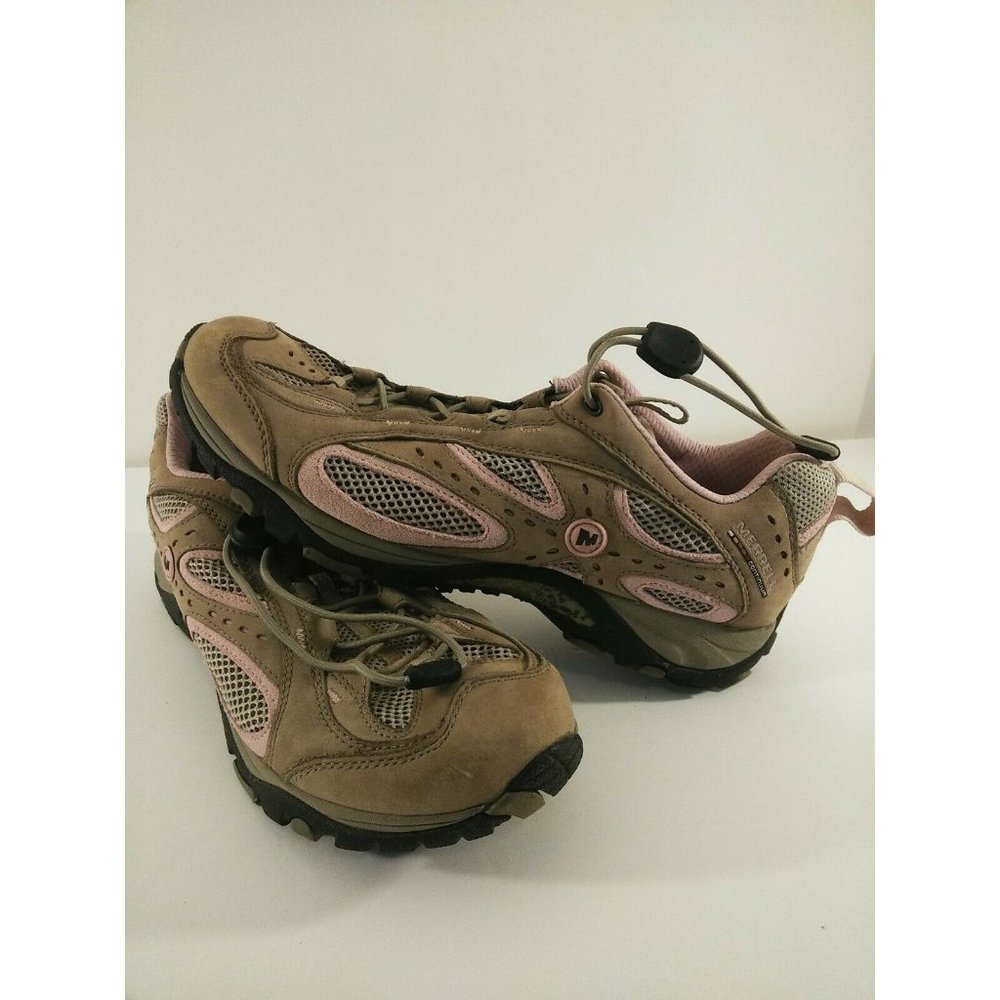 Women's Merrell Hiking Shoe Size 9 Tan and Pink